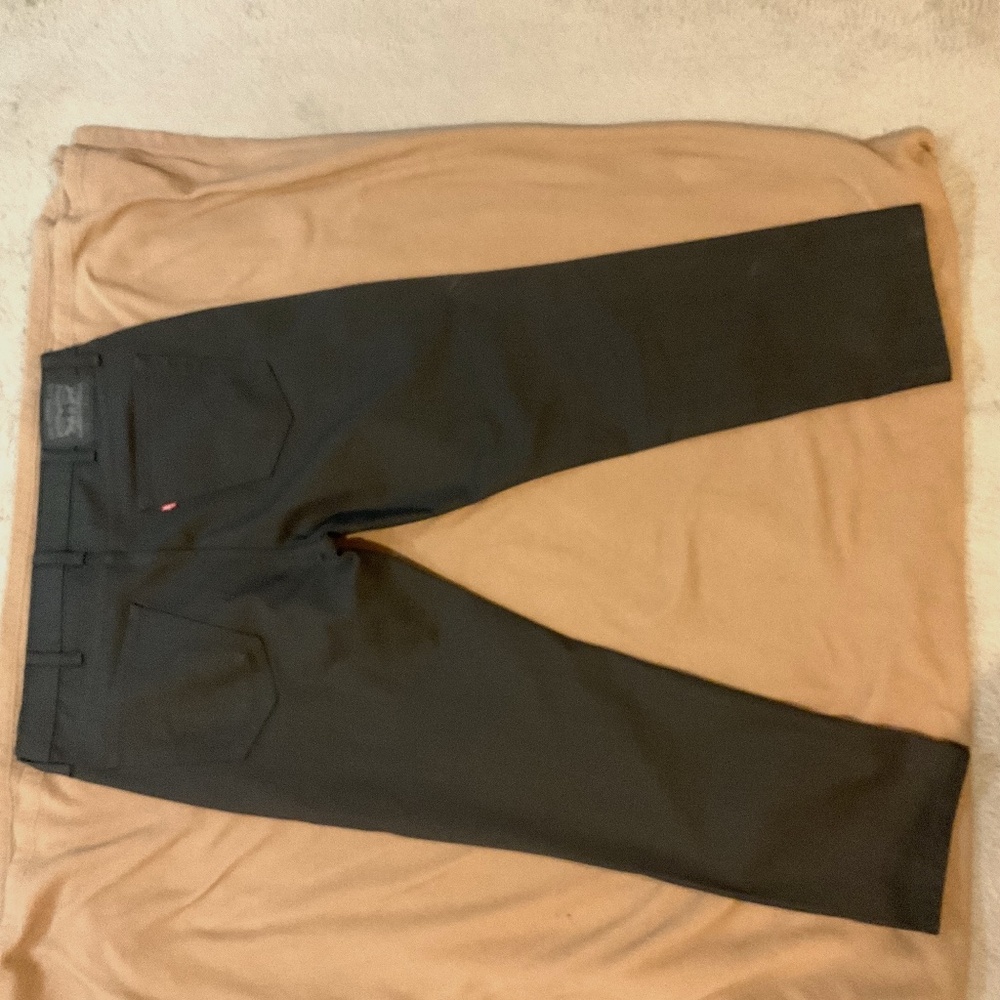 Levi’s 541 Steel Gray Jeans (sz) 38x30